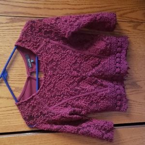 Lacy crop top, size m, burgundy